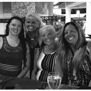 Meet your Posher, Vicki